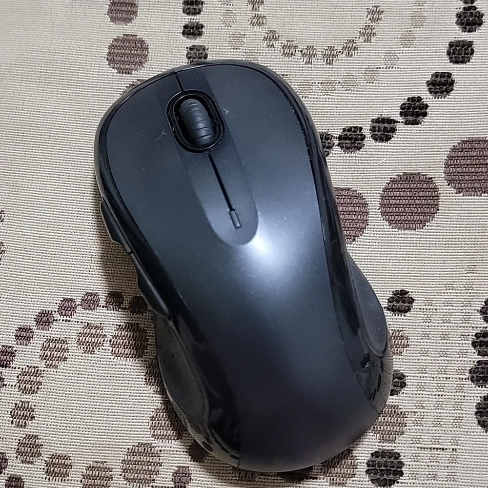 Logitech M510 Wireless Computer Laptop Travel Mouse